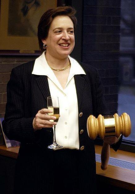 Elena Kagan #39 s First Year on Supreme Court Shows Judge With Chutzpah
